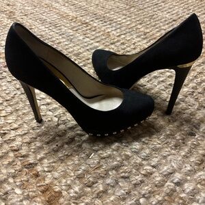 Michael Kors Holiday Platform Black Gold Studded Heels sz 8